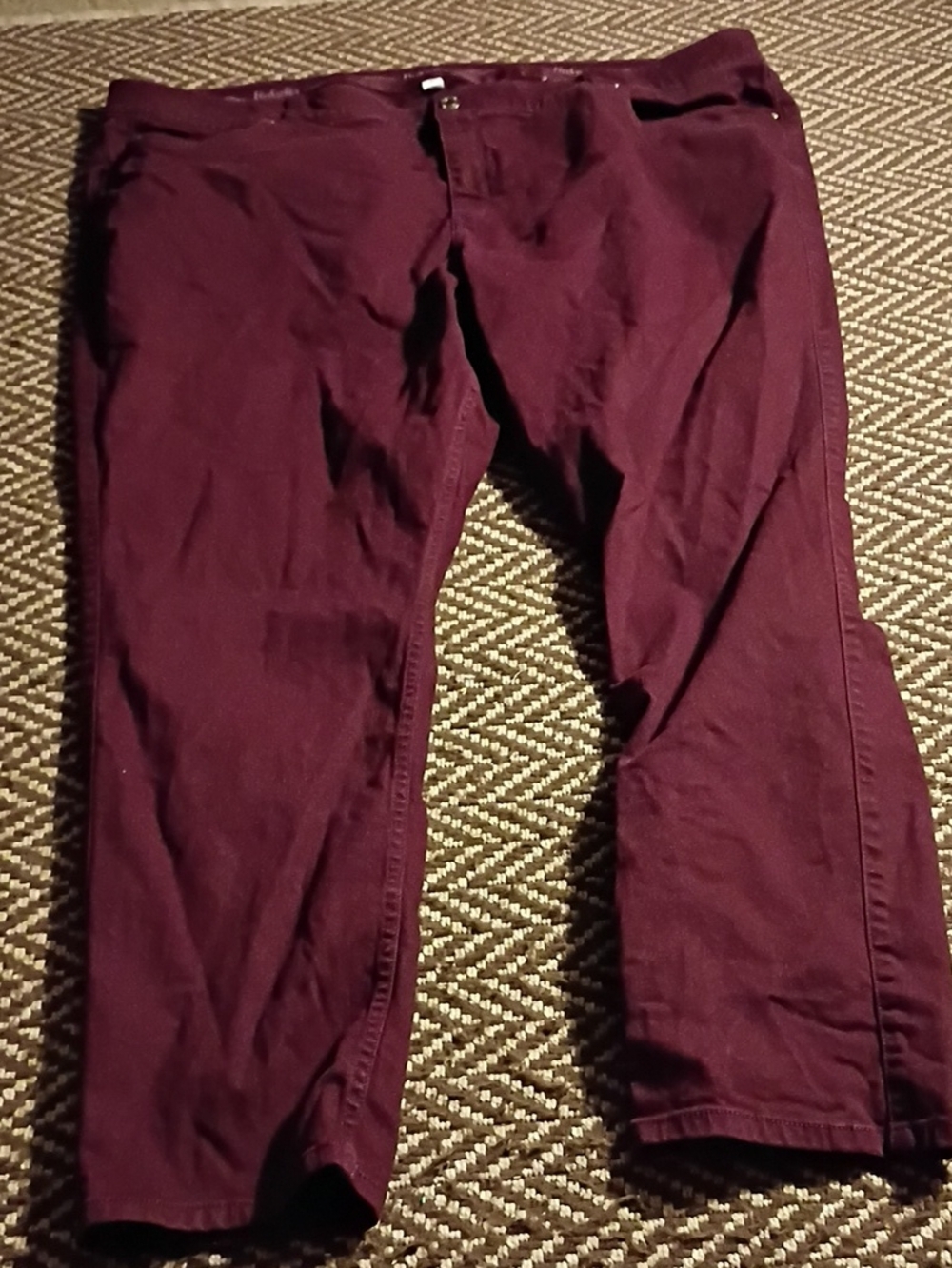 Rafaella Straight-Leg Pants in Deep Burgundy